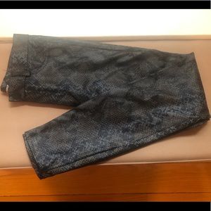 ZARA skinny pants - silky blue/grey snake print